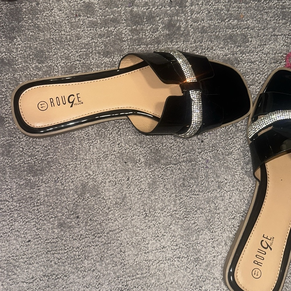 Rouge Helium Black Sandals with Rhinestone Straps - Picture 2 of 3